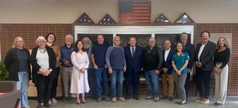 Congressman views continued progress at veterans center